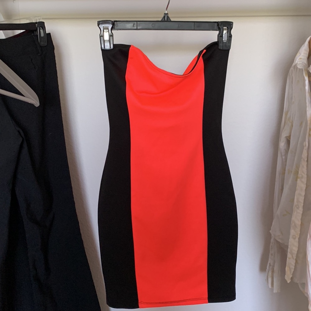 Vintage L8TER body con strapless dress XS preowned